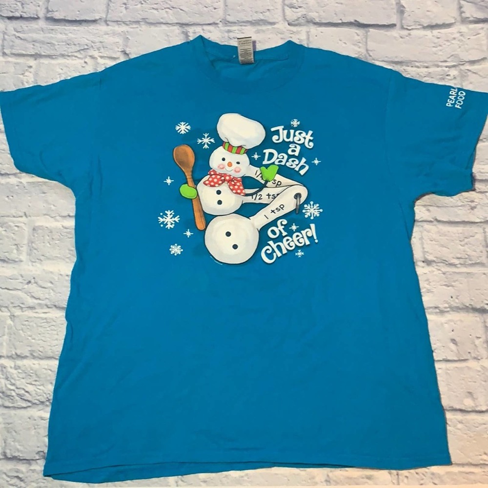 Fun Graphic Snowman Tee - Size Large